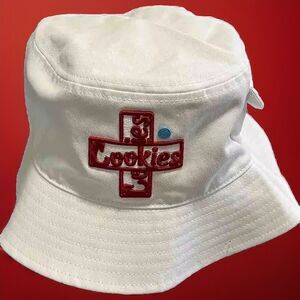 Cookies Pushin' Weight Bucket Hat White‎ Rainbow Multicolor Cotton Size S/M